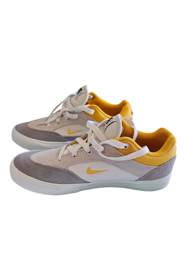 Nike SB Malor Platinum Tint / University Gold - Photo 1/4