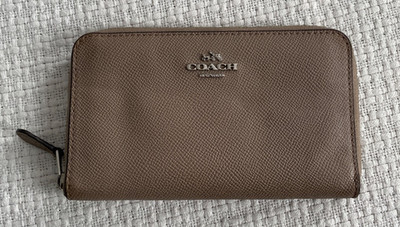 COACH Taupe Crosshatch Textured Small Wallet Purse Clutch-NICE
