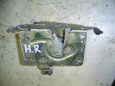 Lancia Gamma Berlina 2500 i.e. 830 AB (3) Right Rear Door Lock