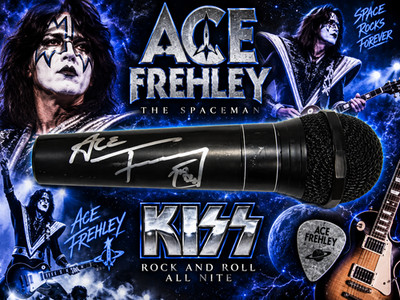  RARE ACE FREHLEY HAND SIGNED MICROPHONE! COA CERT3232364 KISS!
