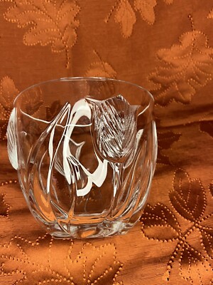 Vintage Cristal De France Embossed 24% Lead Crystal Tulip 5  Bowl