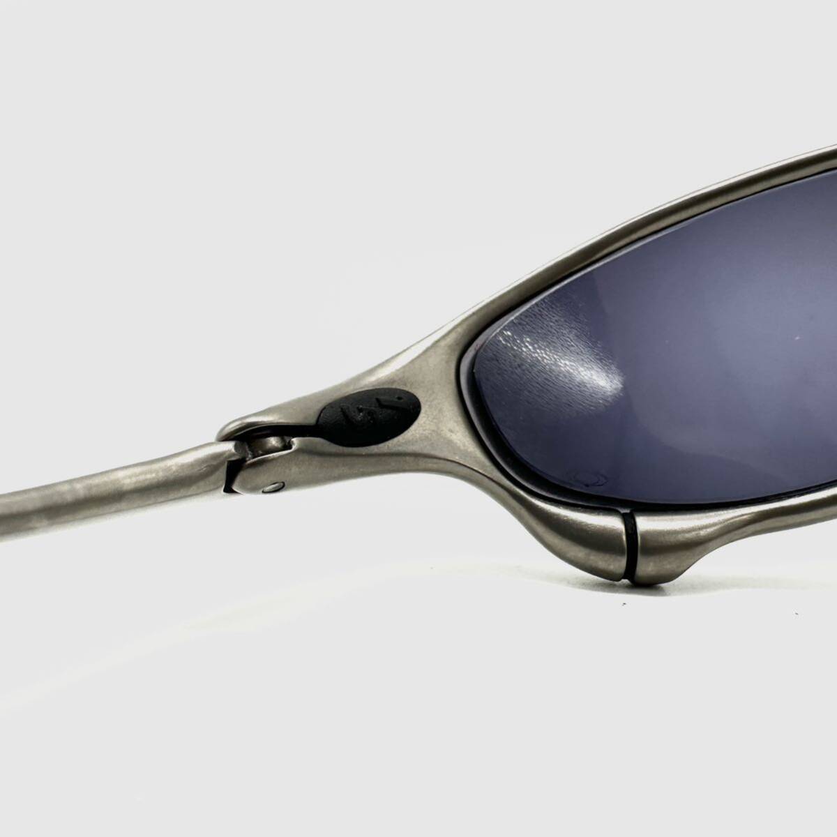 OAKLEY Juliet X-Metal Men's Sunglasses Eyewear Gray w/ case OAKLEY Juliet X-Metal Men's Sunglasses Eyewear Gray w/ case