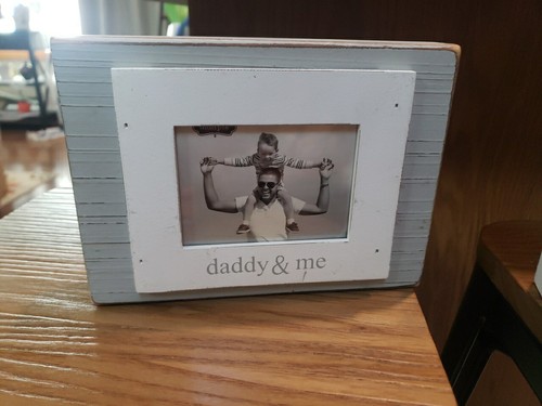 Mud Pie Set Of 2 Wooden Farmhouse White Wash Picture Frame Mommy/Daddy & Me EUC - Picture 3 of 13