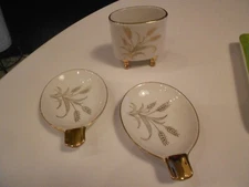 lefton cigarette holder & 2 ash trays wheat design vg+ condition