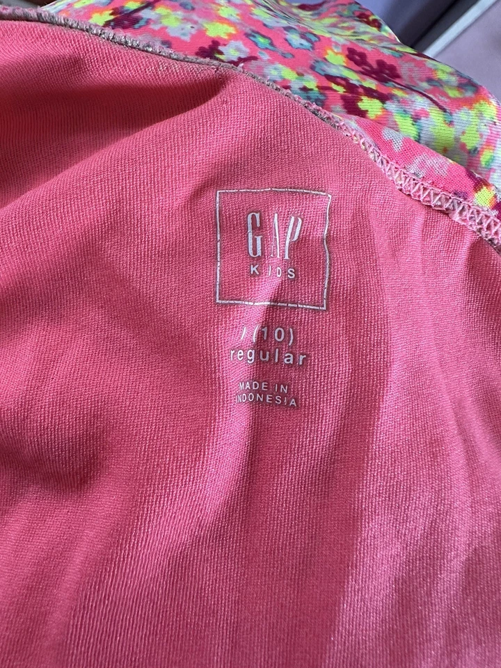 Traje de baño de una pieza floral rosa Gap para niñas, diseño asimétrico, verano, talla 10 Foto 4 de 4
