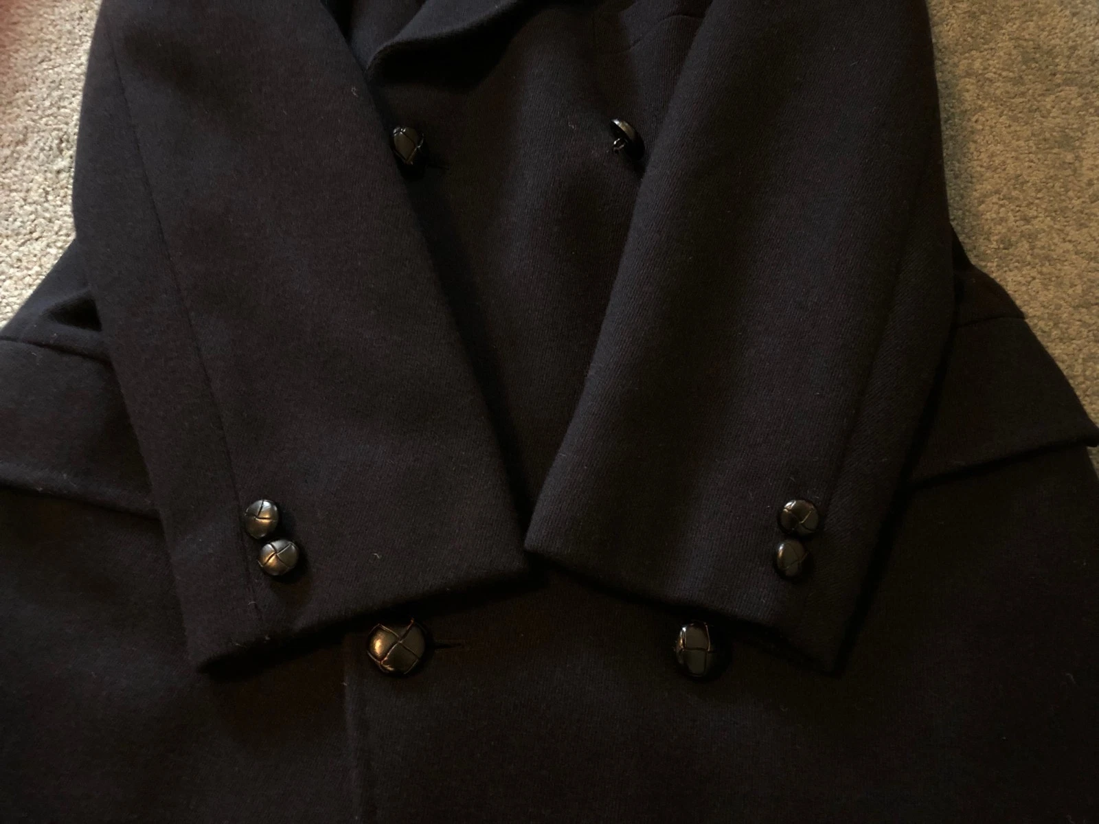 Men's Bloomingdales Navy Wool Double-Breasted Overcoat-Size 40R-Made in England - product detail image 18