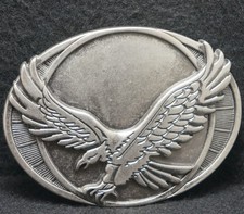 XB05174 GOOD VINTAGE 1990s EAGLE FLYING BIRD ANIMAL ARTWORK MENS BELT BUCKLE