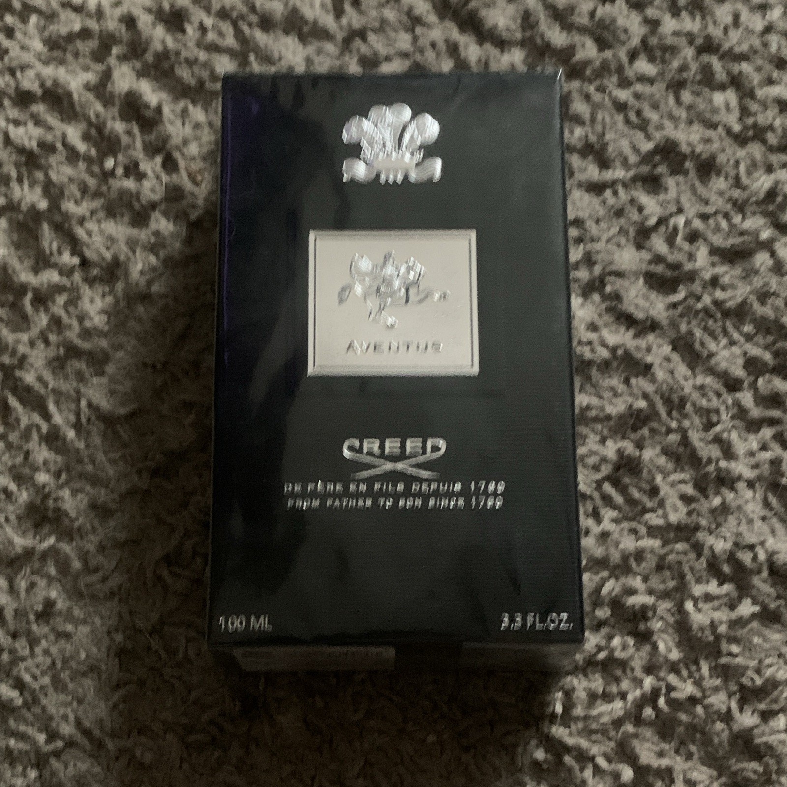 Creed Aventus Eau de Parfum Spray Regular Size 3.3 fl oz / 100 mL