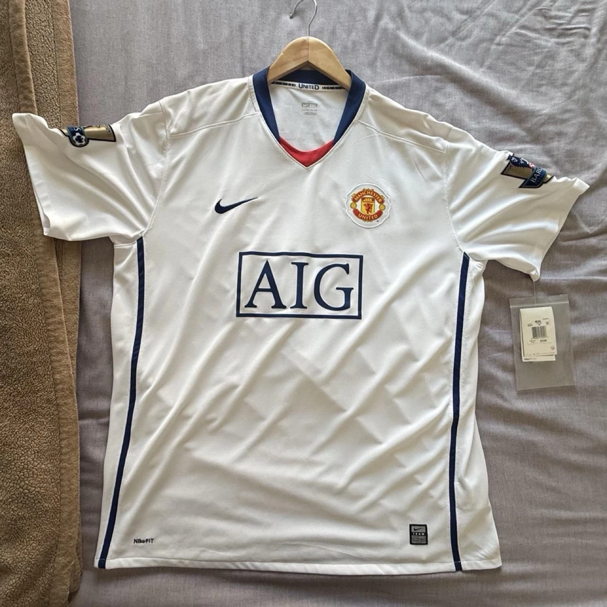 Nike White Manchester United International Club Soccer Fan Apparel