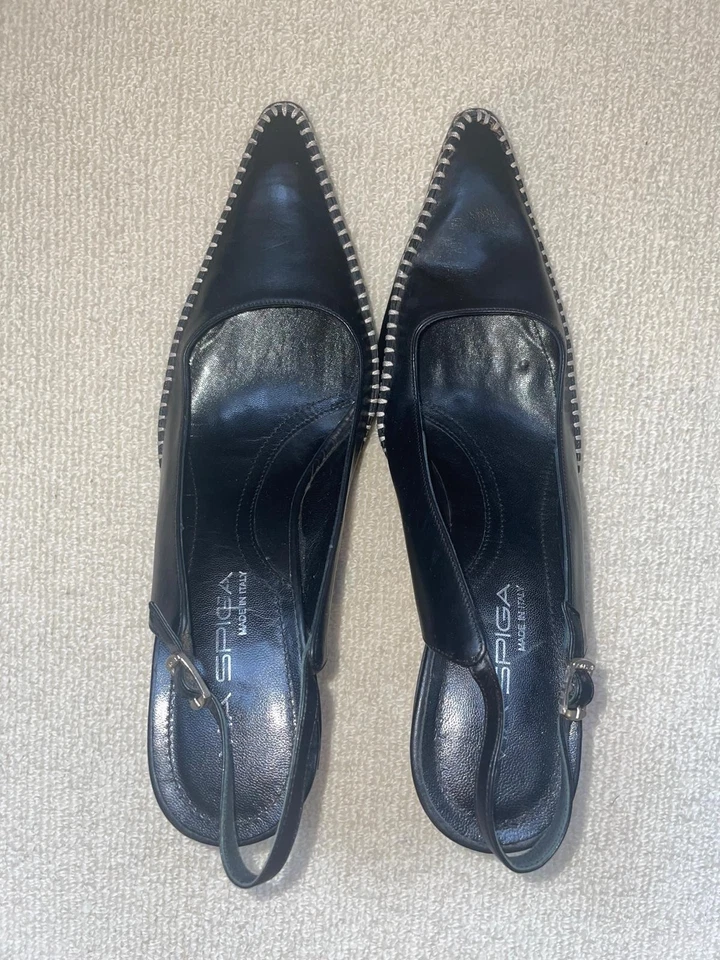 Tacones Via Spiga Made in Italy de cuero negro con punta en punta para mujer’s Foto 2 de 3