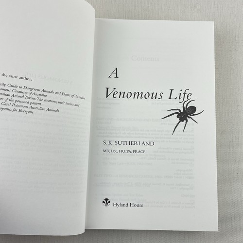 A Venomous Life The Autobiography of Professor Straun Sutherland Paperback Book - Picture 9 of 13
