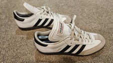 Adidas Samba Shoes in white and black, men's size 9. Excellent 