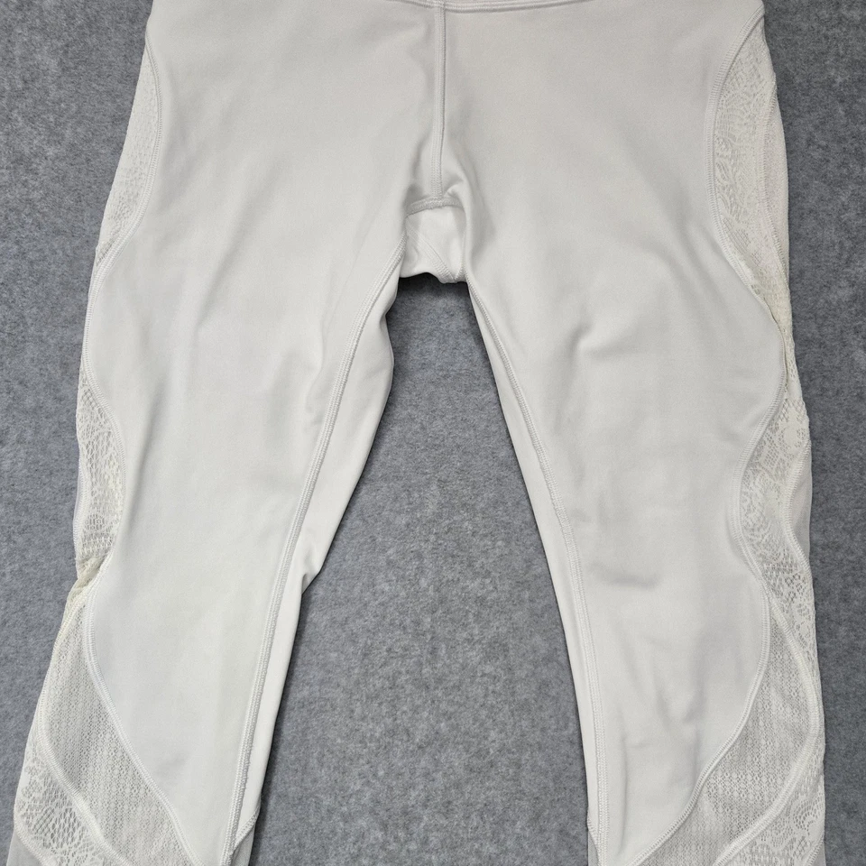Pantalones Lululemon para mujer 6 calzas deportivas de yoga de tiro alto de malla de encaje blanco Foto 4 de 4