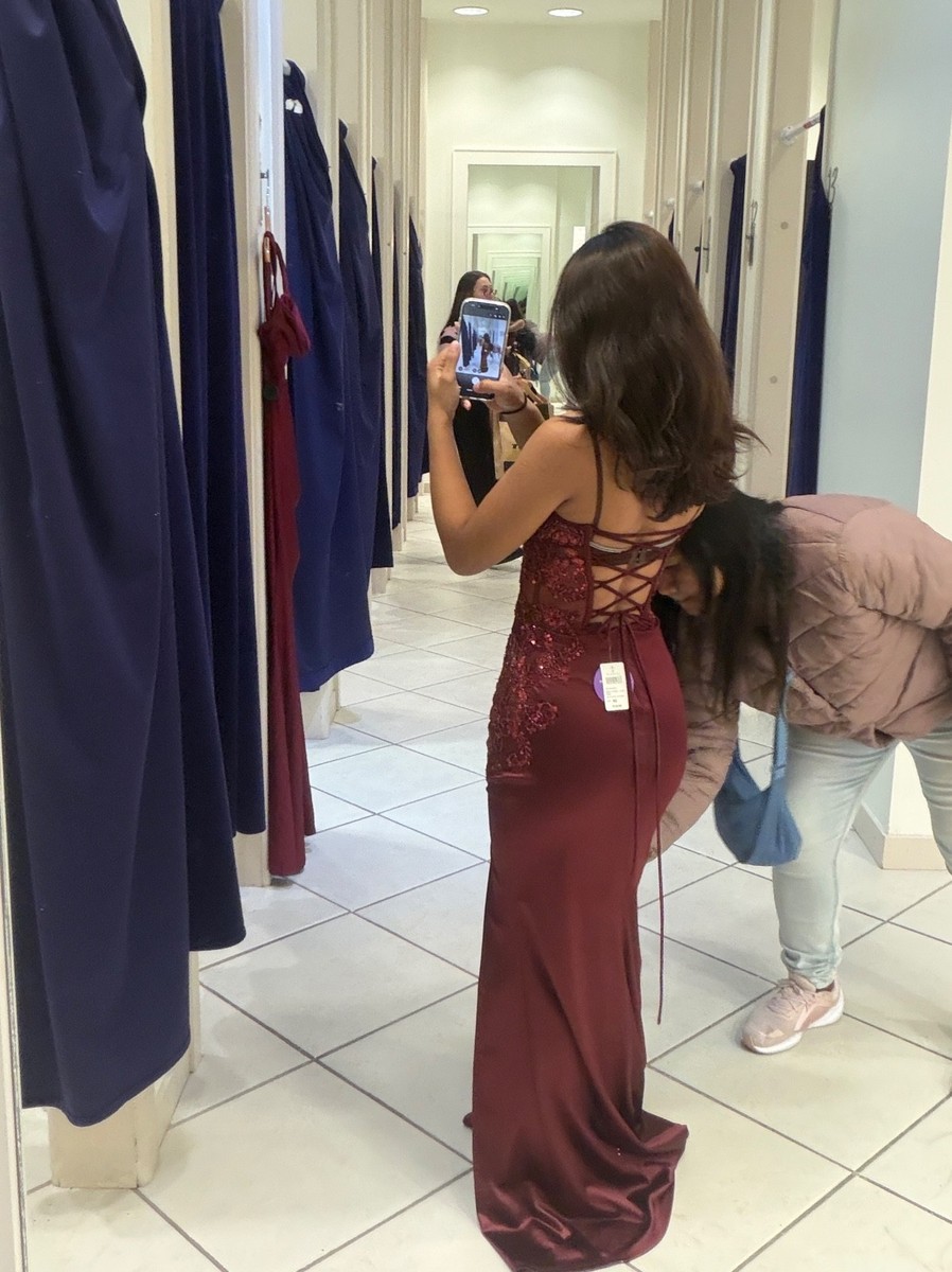 prom dress size 2, windsor. burgundy, small, brand new with a tag, just bought | eBay prom dress size 2, windsor. burgundy, small, brand new with a tag, just bought | eBay