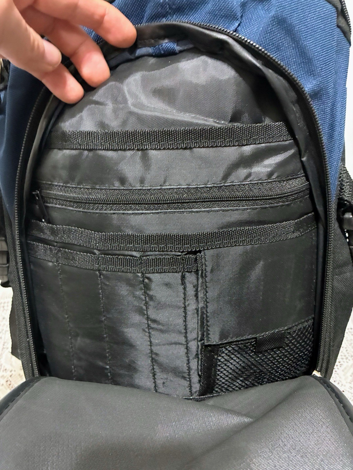 Expedition Sport Backpack super functional  EUC - image 7