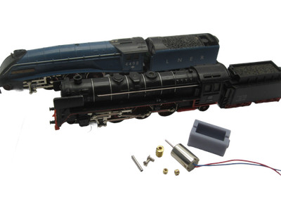 micromotor NM021G Glockenankermotor  für Minitrix BR 01 Antrieb in Lok, UK Class