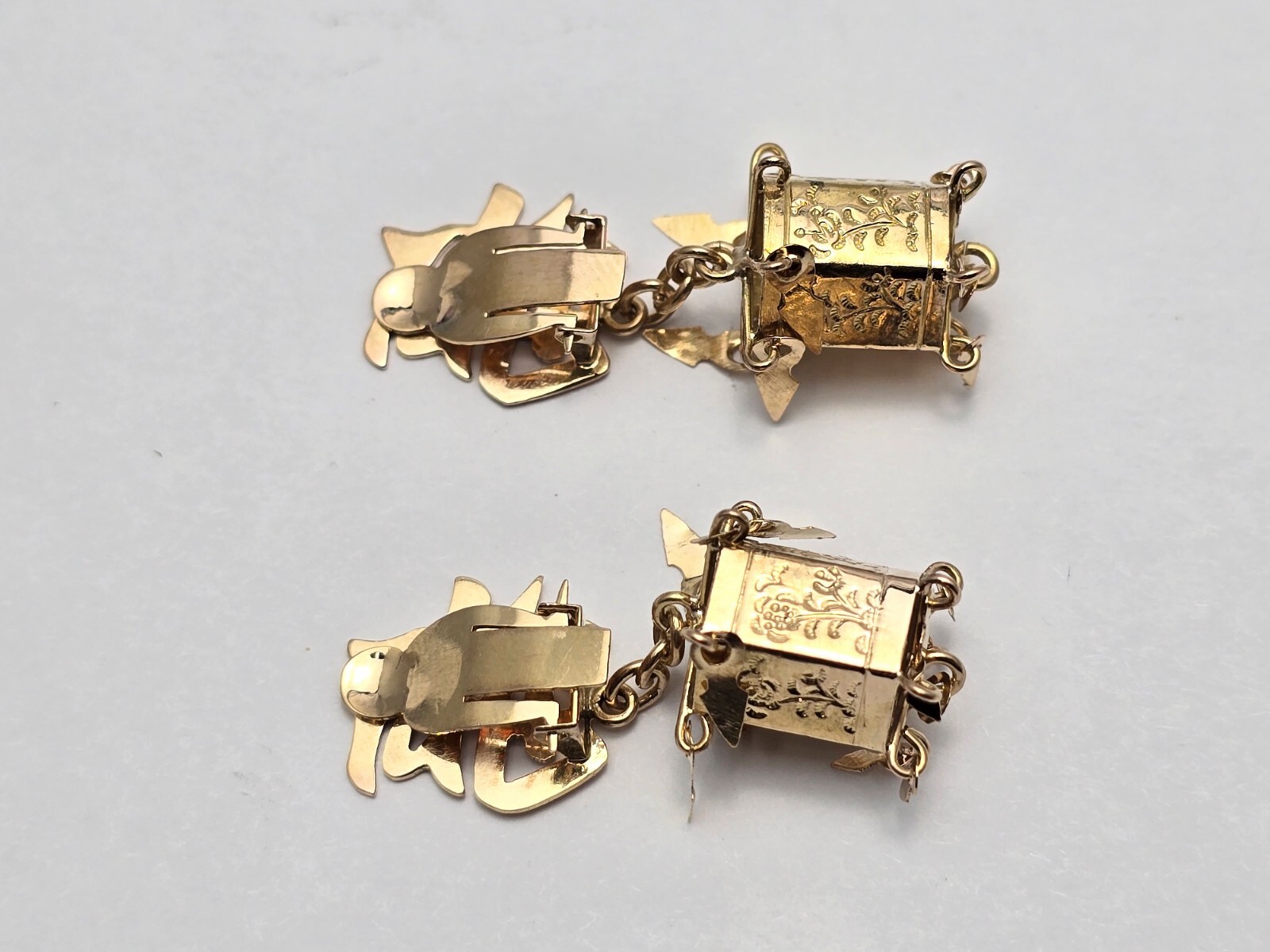 Unique 18K Solid Yellow Gold Dangle Drop Chinese … - image 9