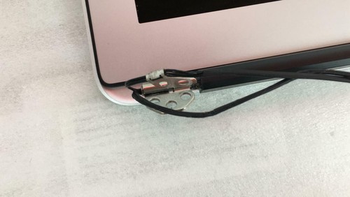 Couvercle supérieur argent LCD Apple MacBook Air A1466 13 DEL DÉFECTUEUX - Photo 6/9