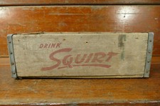 Vintage 1950s Squirt Soda Wood 12 Slot Soda Pop Bottle Wood Crate Advertising