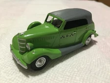 GAZ-11-40 Soviet/USSR Taxi cabriolet 1/43, handmade by Vector Models