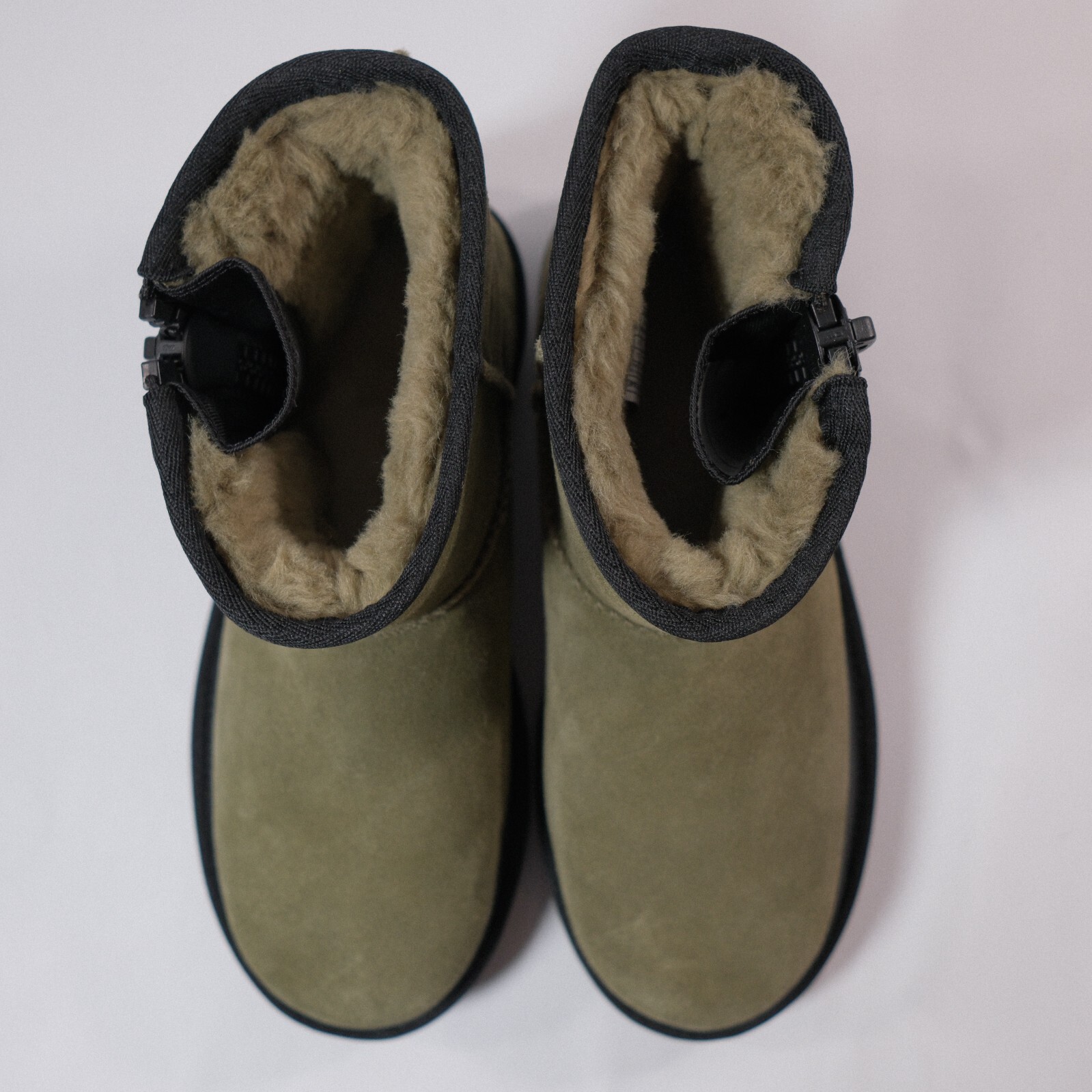 UGG Women's Classic Mini Zipper Tape Logo Boot Burnt Olive 1144034 Size 6 image 4