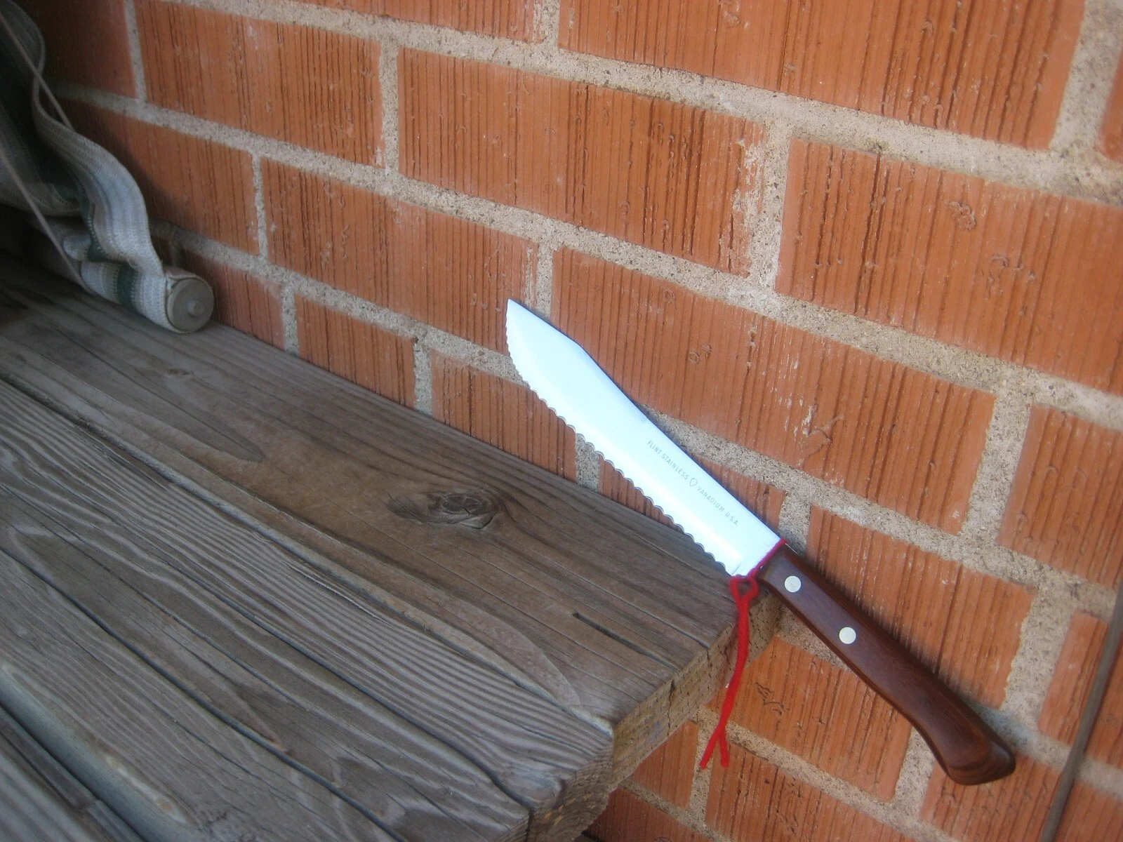1960s Vintage 7" Blade EKCO FLINT Fine Nice Vanadium Serrated Butcher Knife USA