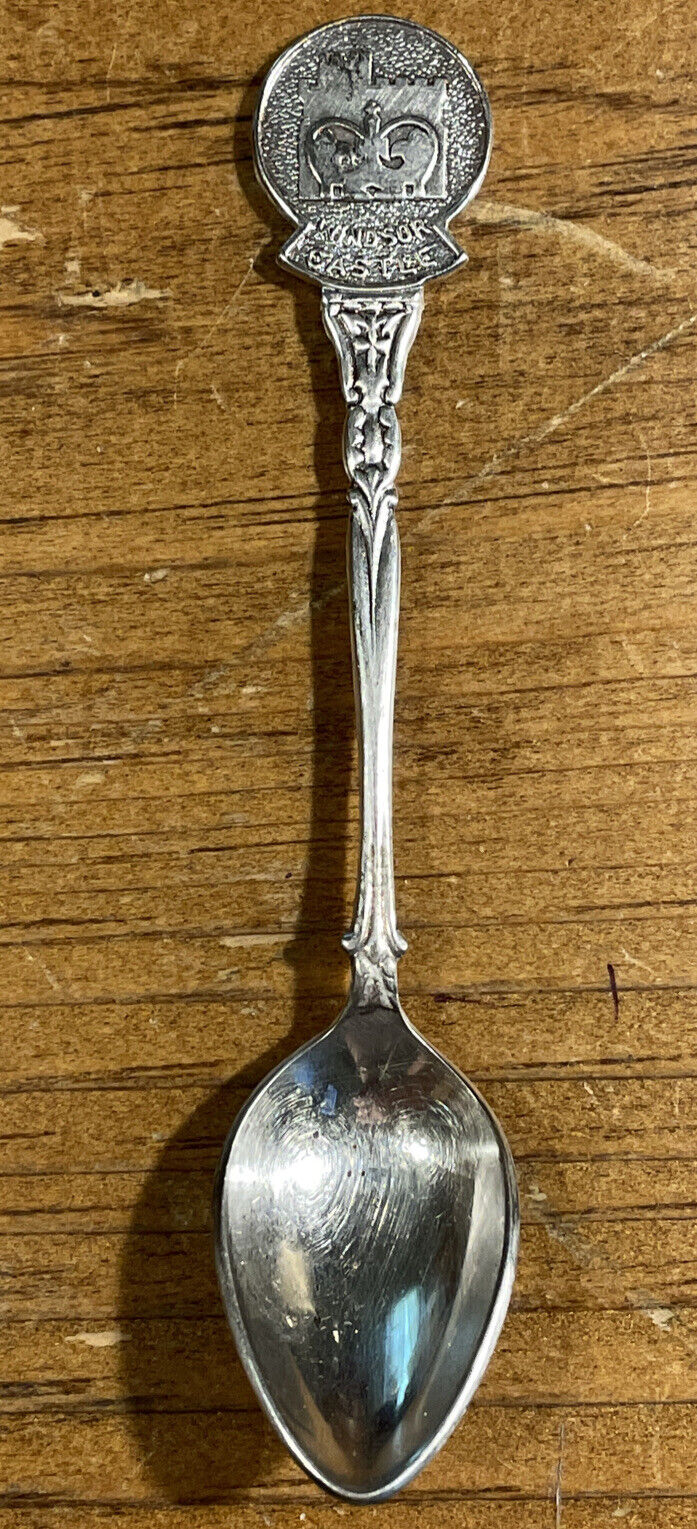 Vintage Austin Mall Windsor Boston Mall Castle 4 3 Spoon Souvenir Long 4” Silverplate