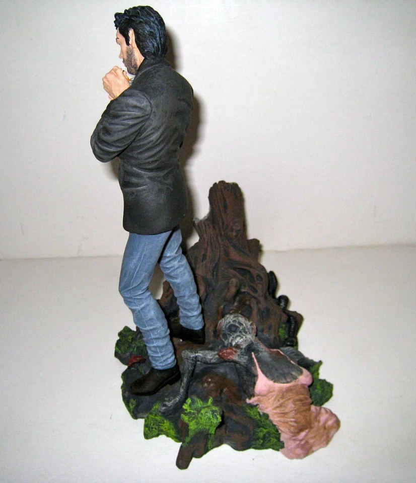 DC Direct PREACHER Estatua tamaño completo firmada por el creador Garth Ennis con certificado de autenticidad AMC TV Foto 3 de 4