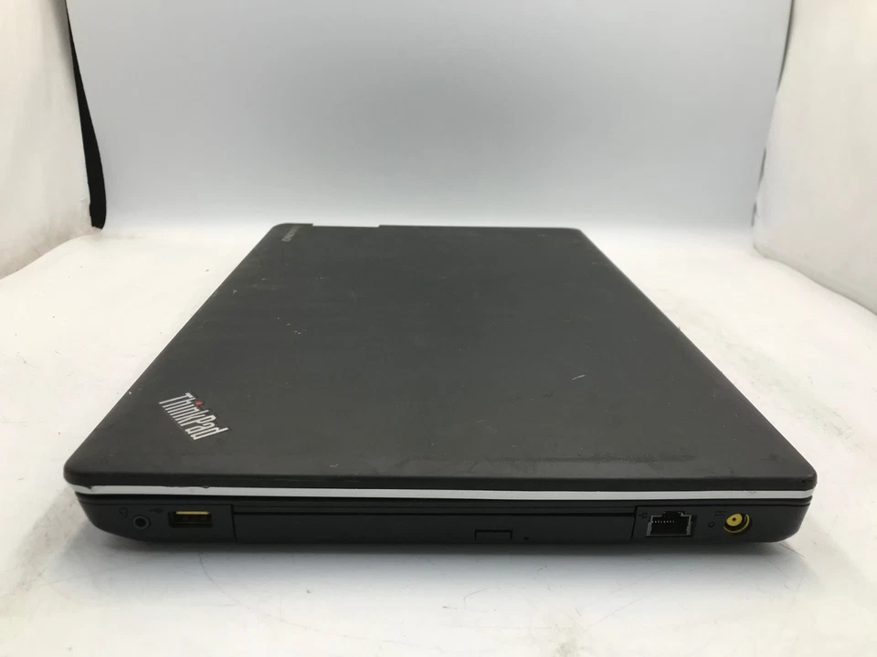 Lenovo ThinkPad Edge E530 Intel i5 3rd Gen. 15" Laptop - BOOTS/BROKEN DISPLAY-MZ - Image 3 of 4