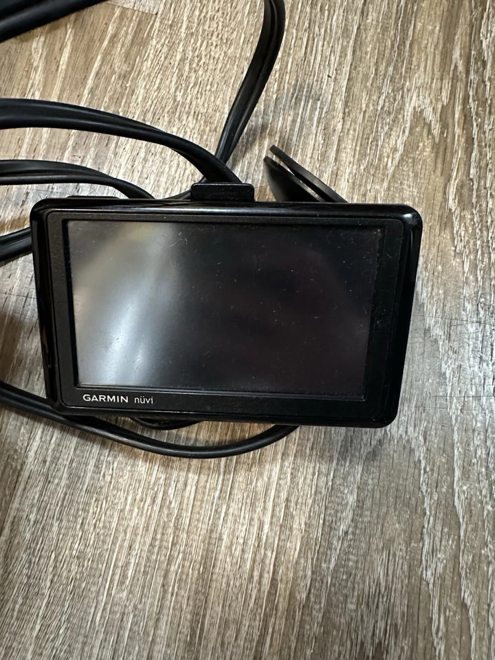 Garmin Nuvi 1390 5" Touch GPS Navigation System TESTED!! - Image 2 of 4