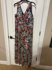 R  M Richards Floral Metallic Crinkle V-Neck Sleeveless Pleated Gown; Size 12