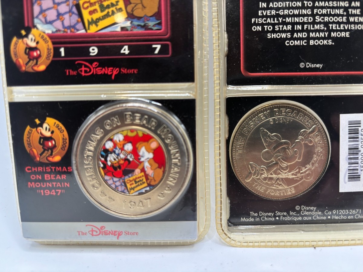 ディズニーTHE DISNY DECADES  COINS 51枚セット Disney Decades Donald Duck Christmas on Bear Mountain 1947