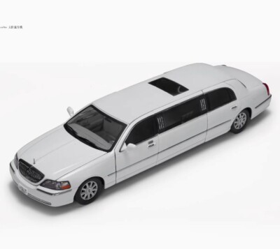 Sun Star 1/18 Lincoln Limousine ホワイト 1/18 Sunstar 2003 Lincoln Town Car Limousine Die Cast Model for