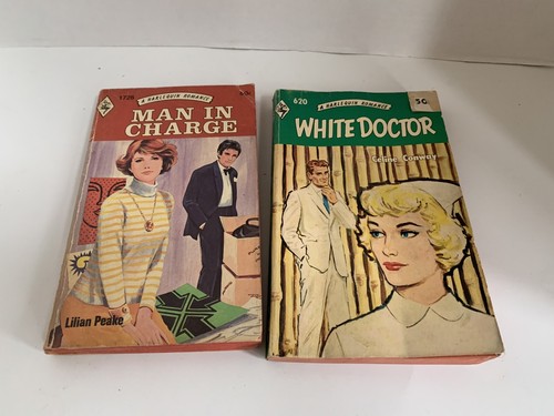 Lot vintage de 17 livres de poche arlequins quelques romans infirmières romanes bord rouge - Photo 5/9