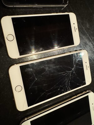 Apple iPhone Lot Of Devices 6 Plus - 128GB - Gold  A1522 A1387 A1633 A1634