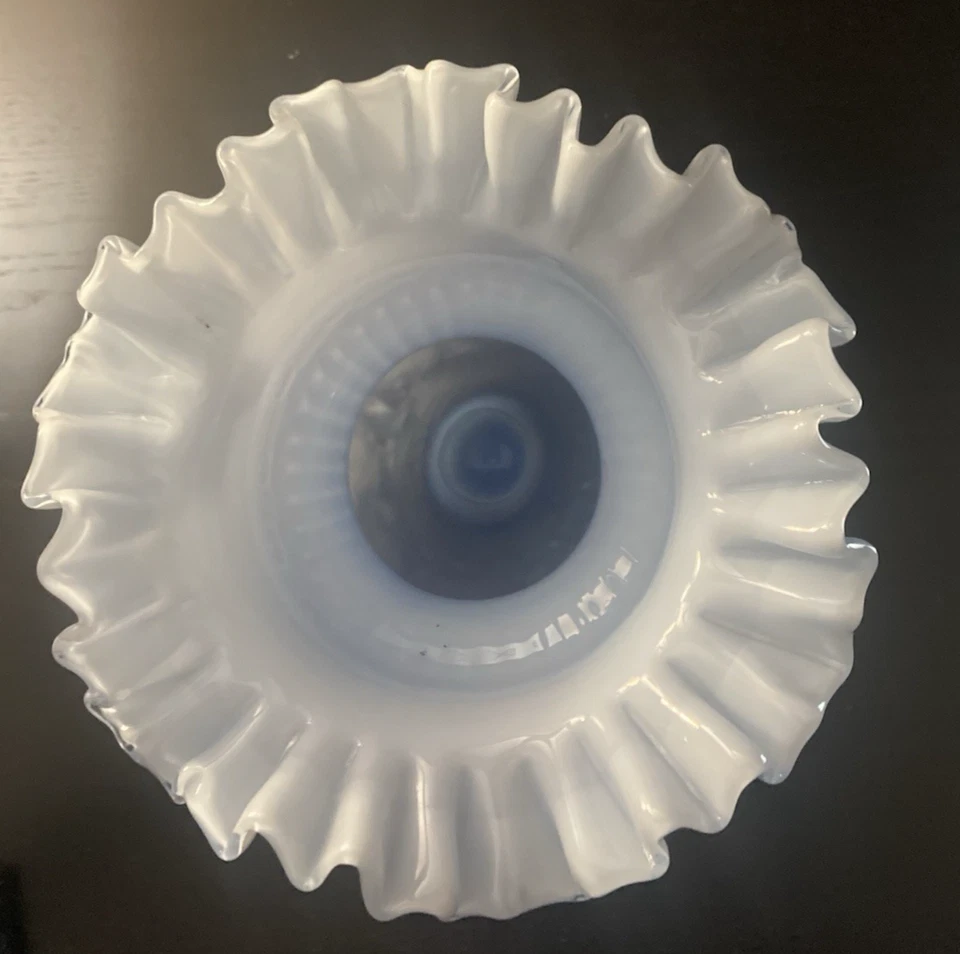 Vintage Large Blue White Ruffled Victorian Revival Vase by Indoor Outfitters - Image 3 of 4