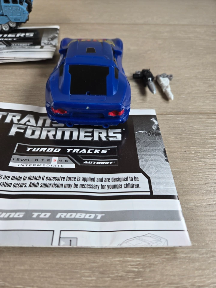 Transformers Reveal The Shield Lot Of 3 - Mindset/Bumblebee/Turbo Tracks 2010 - Image 4 of 4