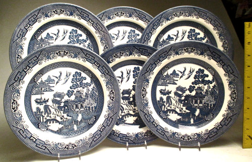 Churchill England Blue Willow Set 6 Dinner Plates from Staffordshire England