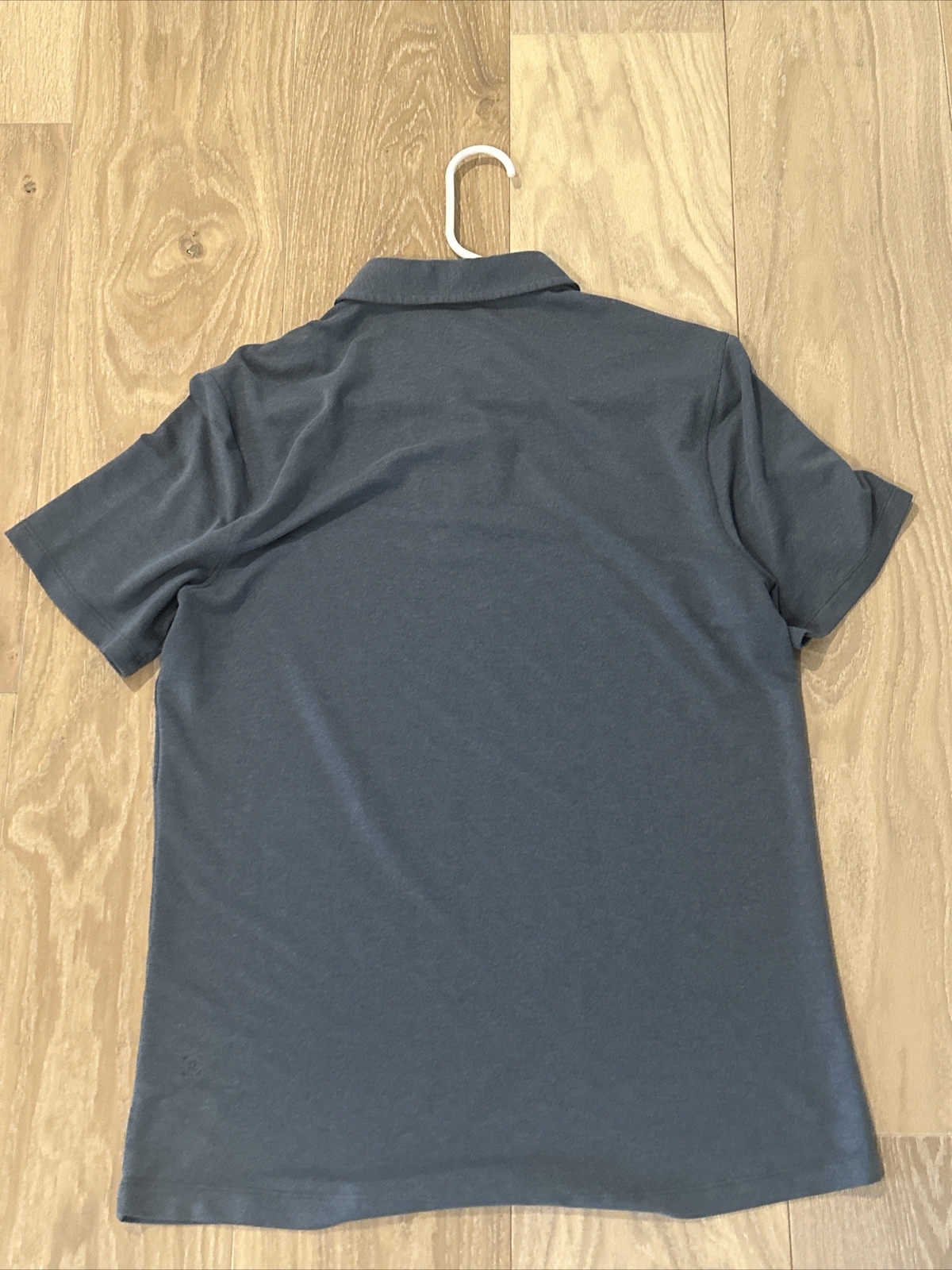 Lululemon Evolution Polo Medium - image 3