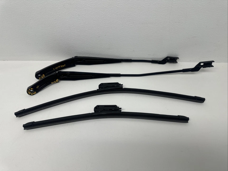 2019-2021 VOLKSWAGEN JETTA ПЕРЕДНИЙ ЛЕВЫЙ И ПРАВЫЙ РЫЧАГ СТЕКЛООЧИСТИТЕЛЯ С КОМПЛЕКТОМ ЛЕЗВИЙ OEM - Изображение 2 из 4