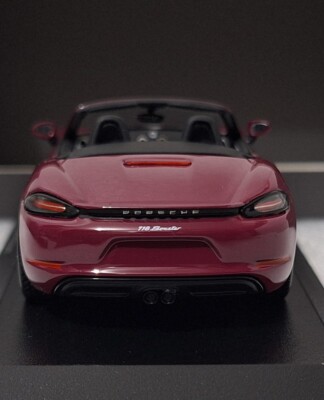 Porsche 718 (982) Boxster 2020 Ruby Star 1:43 Minichamps WAP 020