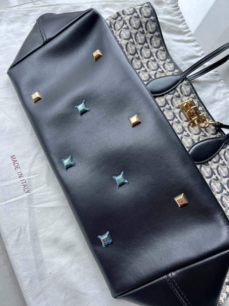 【SALVATORE FERRAGAMO】GANCINI STUDIO TOTE BAG SALVATORE FERRAGAMO Studio Gancini Large Coated Canvas Tote