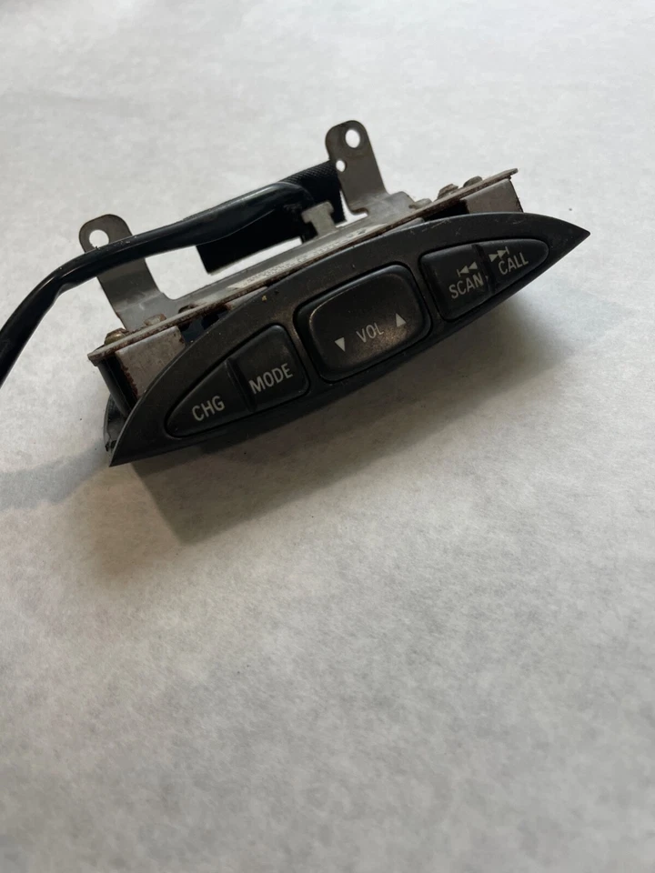 原始设备制造商方向盘音频无线电开关控制 1997 - 2004 三菱 Diamante — 第 2/4 张图片