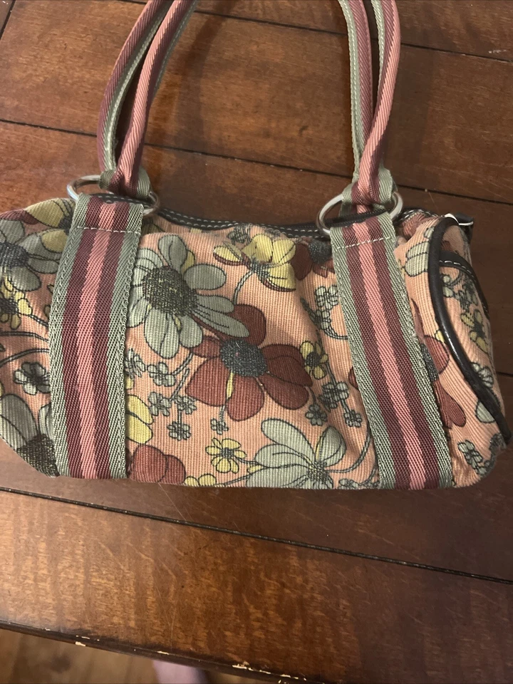 Cartera Floral Clothing Co Rampage con correas de hombro de dos lados Foto 4 de 4