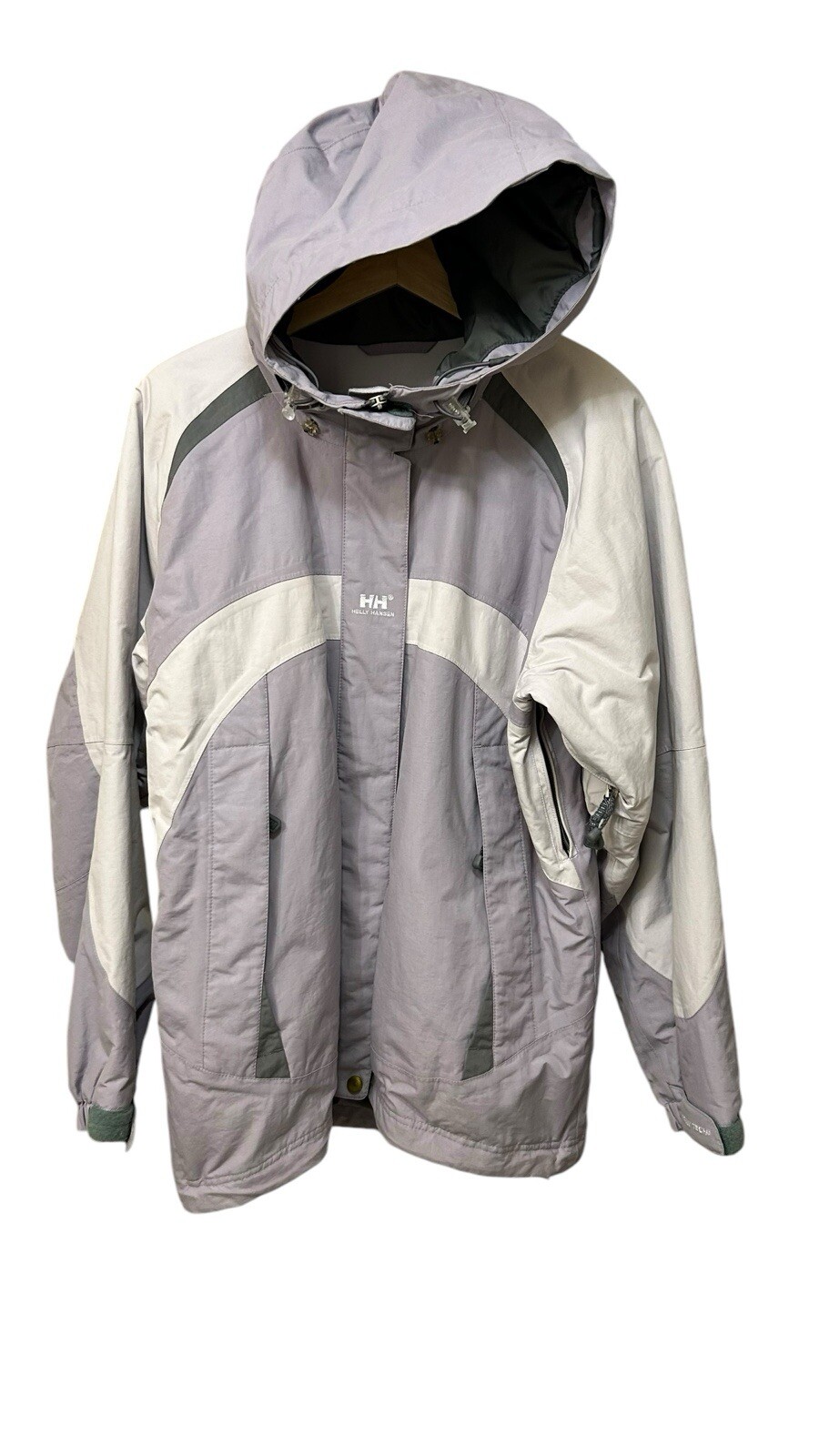 Helly Hansen Women's Medium Purple Colorblock Ski Jacket with Hood and Pockets