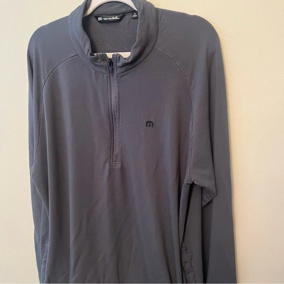 Pullover de golf Travis Mathew 1/4 cremallera rendimiento gris para hombre talla XL Foto 2 de 4