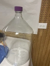 VWR 10,000 ml bottle cat 89000-246 with screw cap