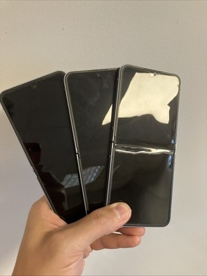 3x Samsung Galaxy Z Flip6 256GB Smartphone blau Display FRP Problem als Ersatzteil verkauft