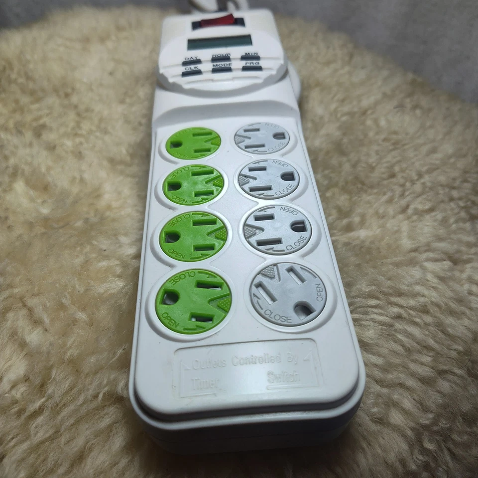 GE SURGE PROTECTOR 8-OUTLETS DIGITAL SURGE PROTECTOR WITH 7 DAY TIMER CONTROL - Image 4 of 4