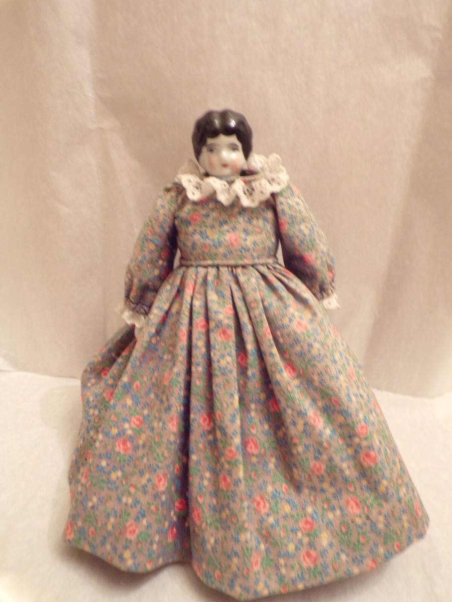 アンティーク雑貨 Vintage ChinaHeaddoll VTG Victorian China Head Doll With Flowered Dress | eBay